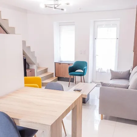 Ferienhaus Maison Avec Terrasse Plein Sud A 7 Min De La Gare Nantes