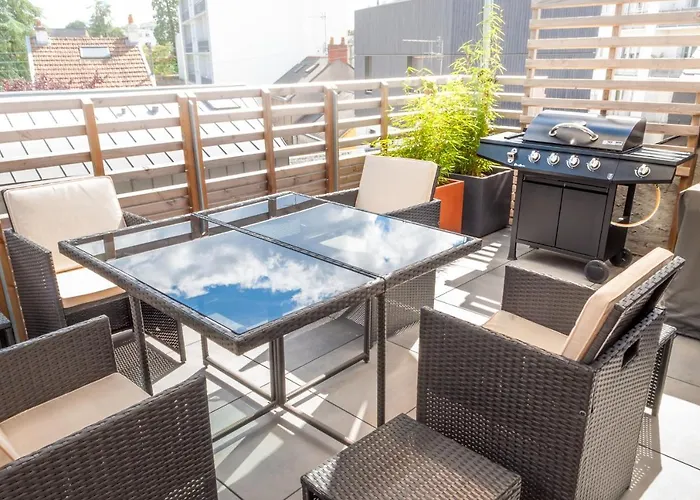 Maison Avec Terrasse Plein Sud A 7 Min De La Gare Nantes