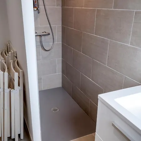 Maison Avec Terrasse Plein Sud A 7 Min De La Gare Vakantiehuis *