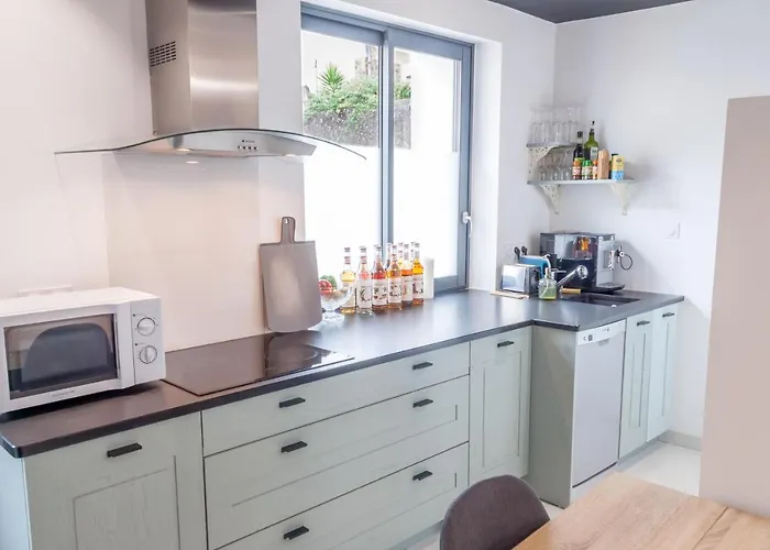 בית נופש Maison Avec Terrasse Plein Sud A 7 Min De La Gare נאנט